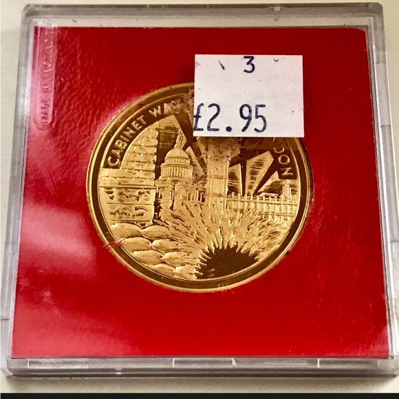 1980s Vintage Solid Bronze Winston Churchill War Cabinet Room Coin - Picture 7 of 7